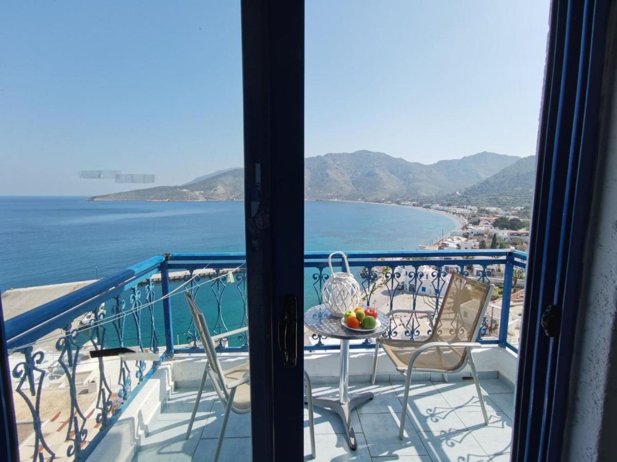 Marinas Studios Livadia  Exterior photo