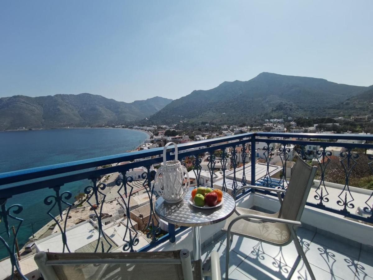 Marinas Studios Livadia  Exterior photo