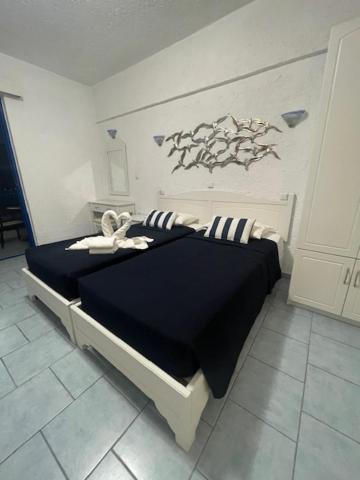 Marinas Studios Livadia  Exterior photo